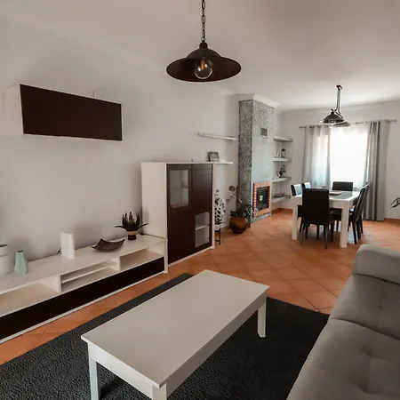 Capela's * Santa Cruz (Oeste)