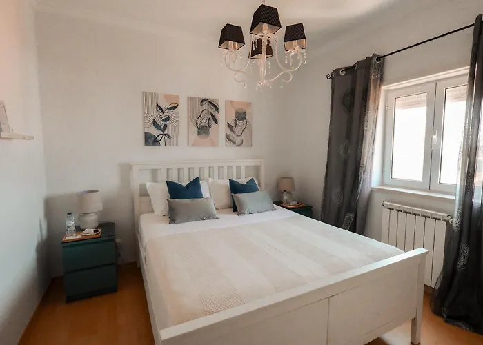 Casa de hóspedes Capela's Santa Cruz (Oeste)