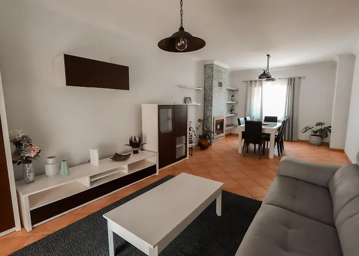 Capela's * Santa Cruz (Oeste)